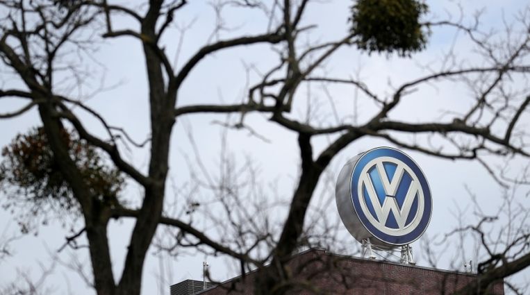 Volkswagen se alía con Orange para organizar el tráfico de Barcelona