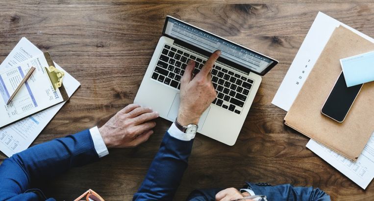 La importancia de elegir buenos asesores para tu empresa