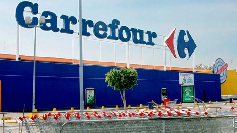 Así te seducen Alcampo o Carrefour para fundir tu bolsillo