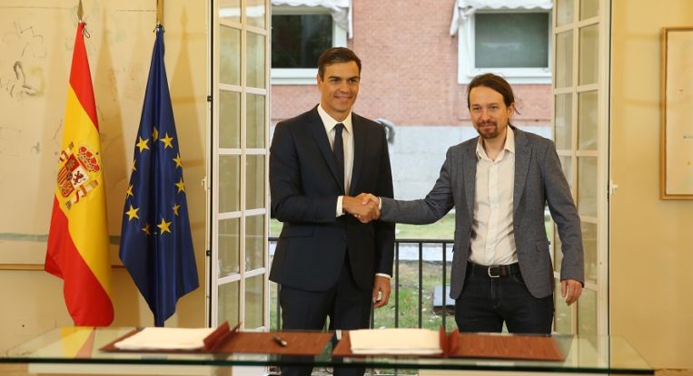 Gobierno y Podemos pactan subir el salario mínimo a 900 euros