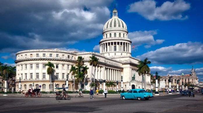 Bankia dice adiós a Cuba