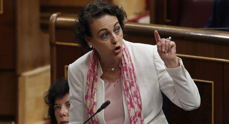 El Gobierno estudia aprobar el paro para trabajadores que deseen abandonar la empresa