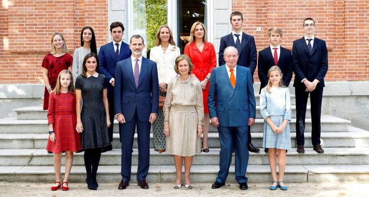 Detalles que no se han visto de la foto más comentada de la Casa Real