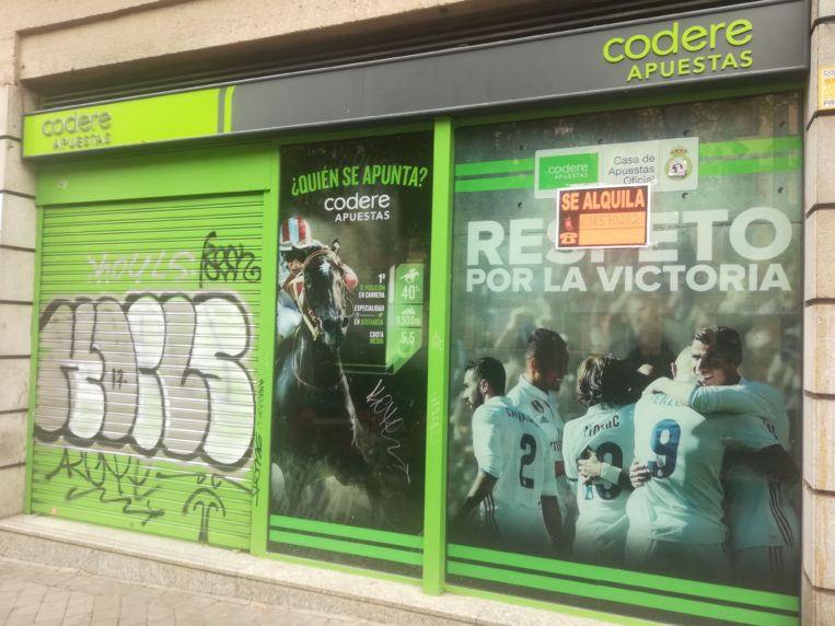 La 'operación Calderón' divide a los vecinos y a los comerciantes de la zona.