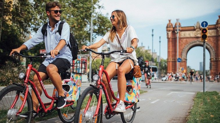 Tres motivos de la DGT para dejar el coche y subirte a la bicicleta
