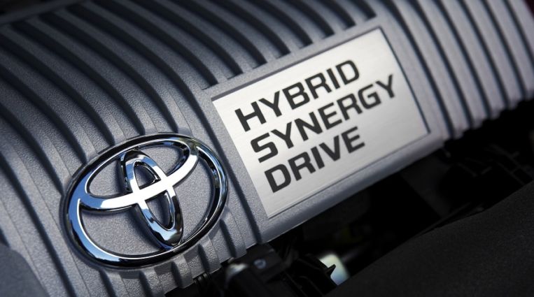 Toyota vende en dos años 100.000 coches híbridos eléctricos en España