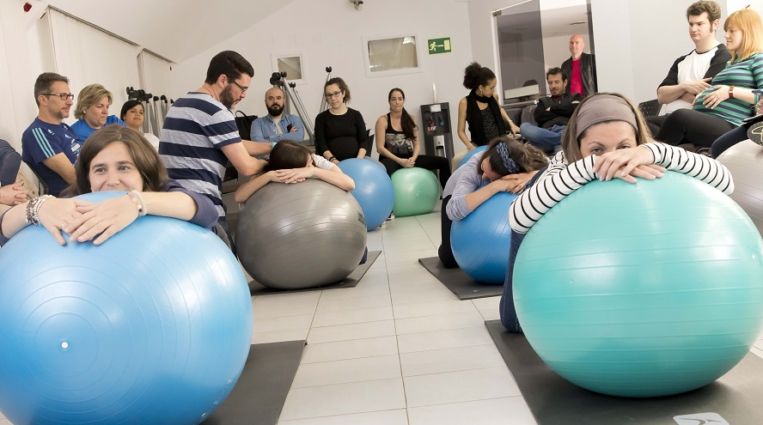Más de 300 parejas han asistido ya a los cursos de preparación al parto del Quirónsalud San José   