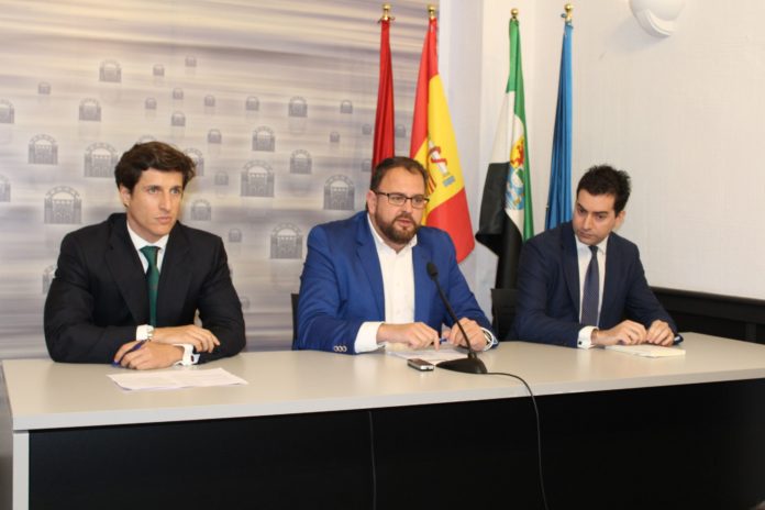 Foto de Presentación nueva planta fotovoltaica en Mérida (Badajoz).