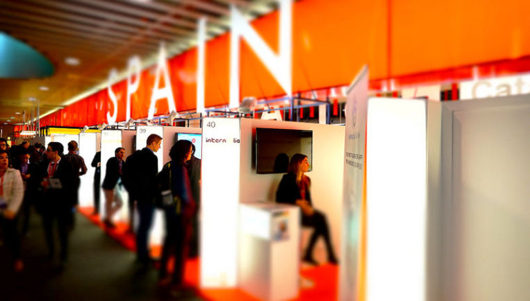 Red.es se prepara para el MWC… 450 croissants y jamón ibérico
