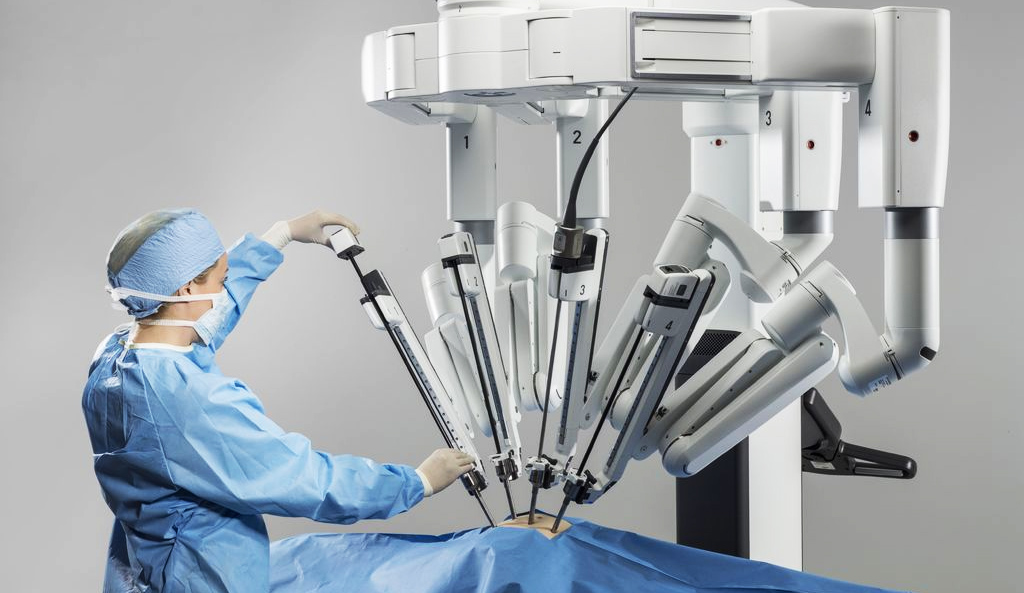 De 22 a 45 millones de facturación en un año: los robots Da Vinci crecen un 40%