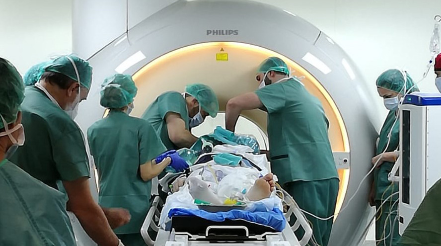 La Jiménez Díaz incorpora la resonancia magnética intraoperatoria con éxito