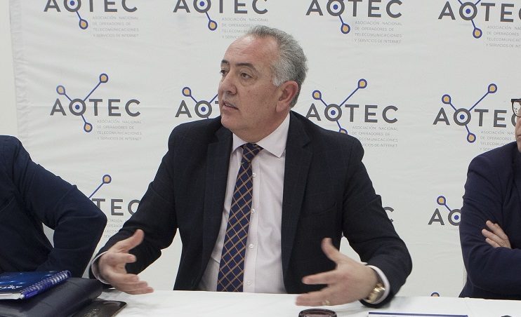 Aotec frente al 'tandem' Telefónica, Masorange y Vodafone con el 5G rural