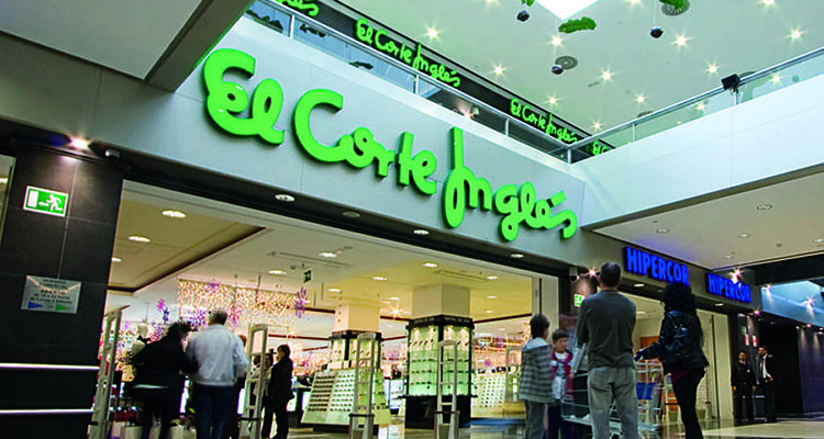 El corte Inglés por supuesto siempre se está reinventando y va a pasar de ser un espacio 