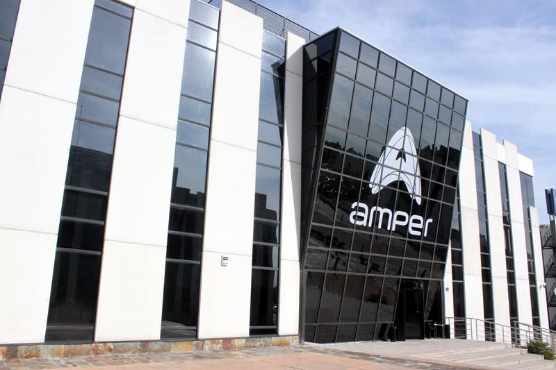 Amper