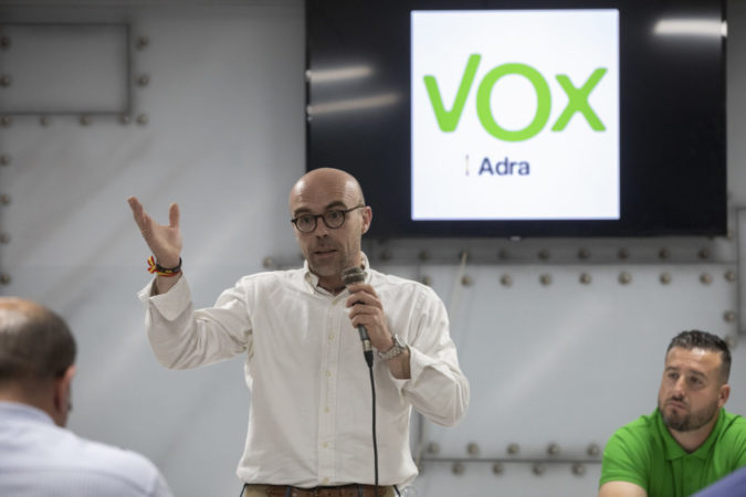 Vox Adra Merca2.es