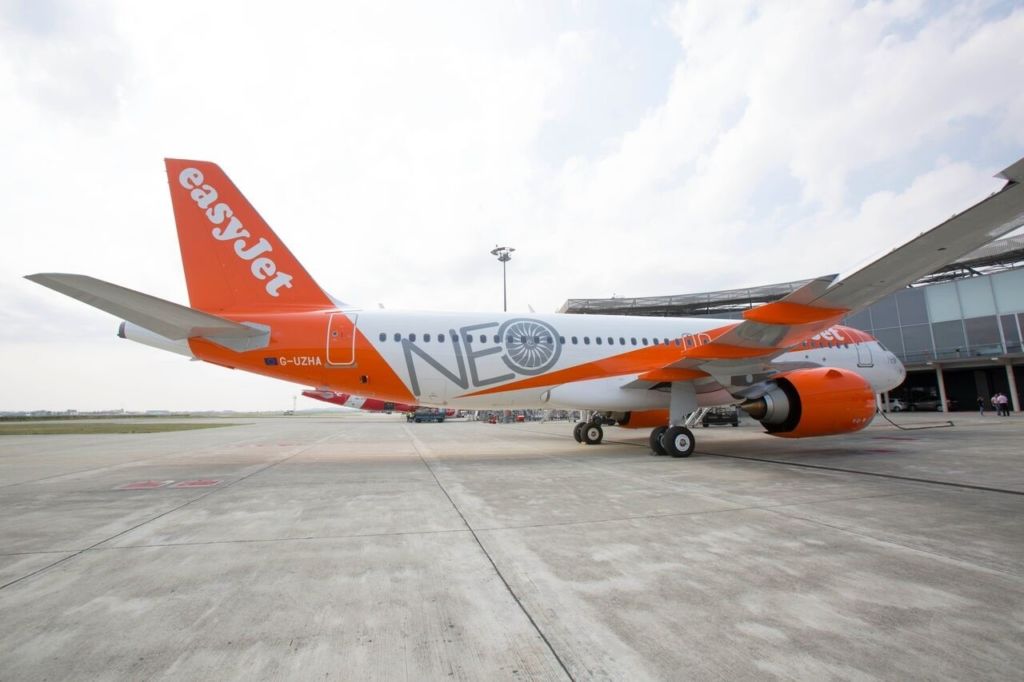 easyjet
