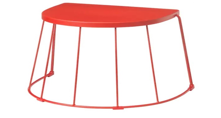 Almohada para solteros y otros sin sentidos que puedes encontrar en Ikea 3 Merca2.es taburete-mesa-ikea