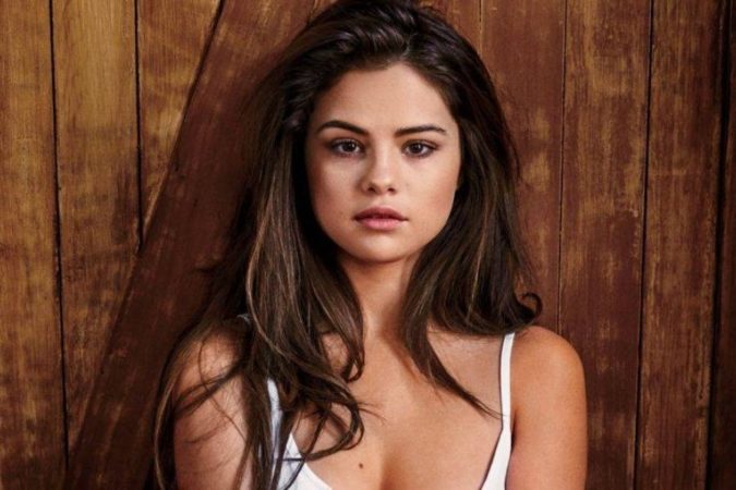 Selena López tiene una enfermedad rara como Brad Pitt