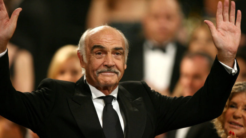 Sean Connery ganando un oscar