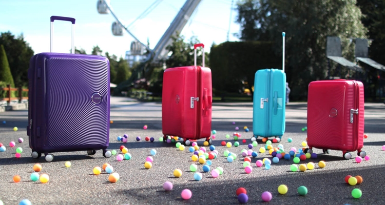 Amazon, American Tourister, ITACA, Samsonite