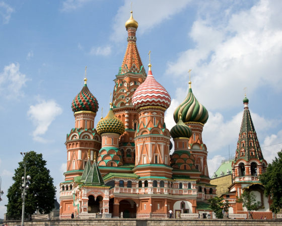 San Basilio de Moscú, muy diferente a la catedral de Notre Dame