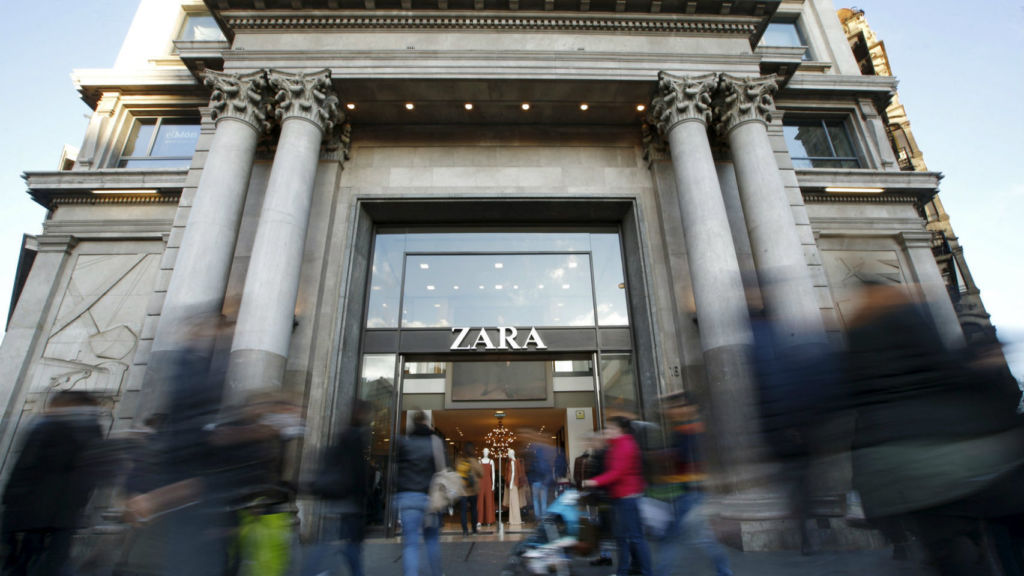El vestido de Zara de la Reina Letizia y otros más que se han viralizado