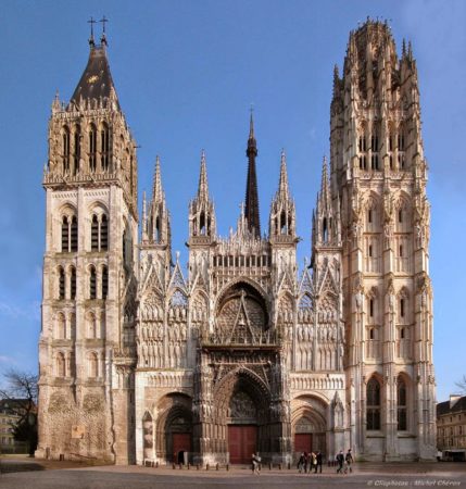 catedral de Rouen parecida a la catedral de Notre Dame