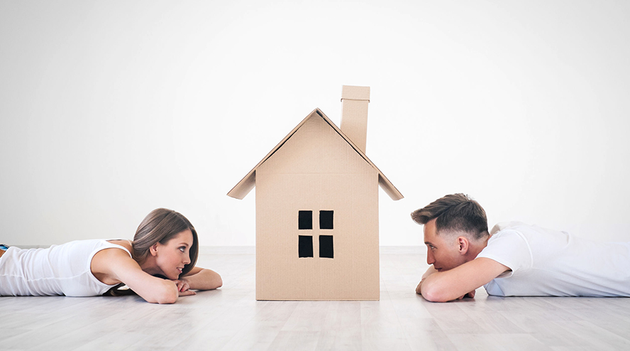 Miedo absoluto a comprar una casa: sin ahorro toca alquilar