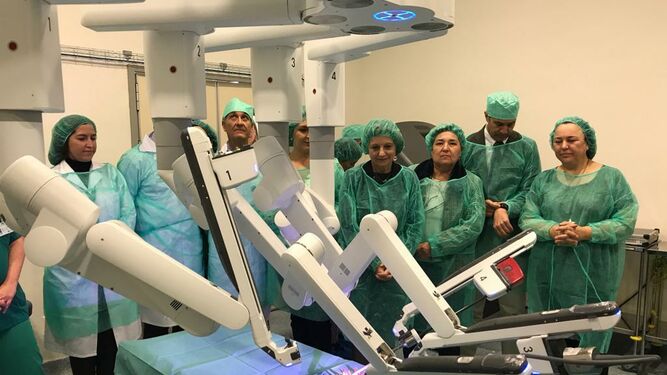 Robot Da Vinci Hospital Regionarl Málaga