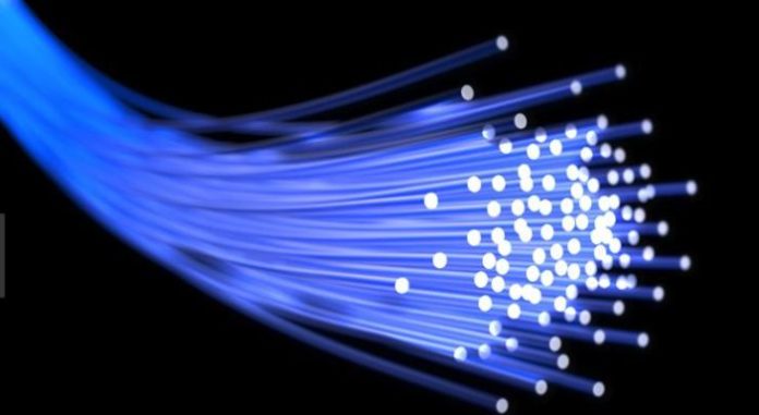 Cables de fibra óptica