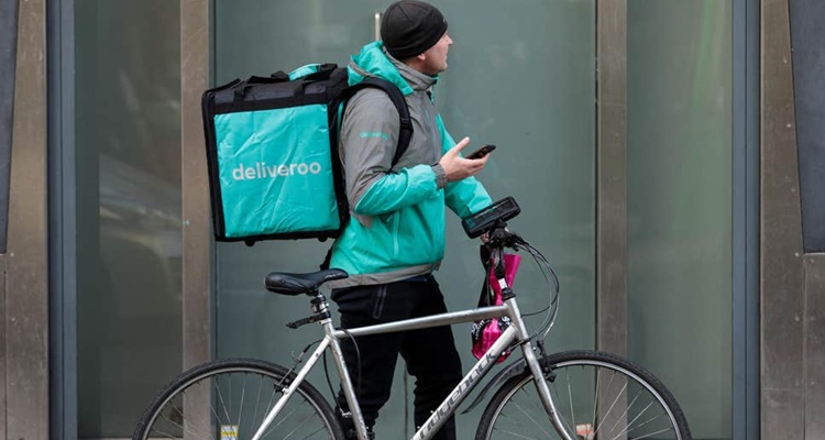 Los trabadores de Uber y Deliveroo podran trabajar para otras empresas