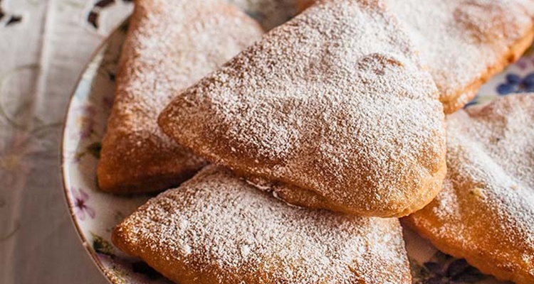 Postres tipicos espanoles los bartolillos madrilenos