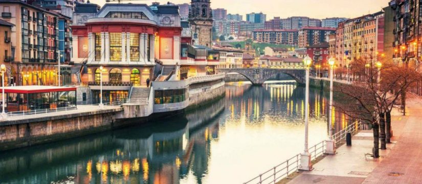 Canal de Bilbao, España