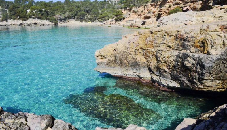 Cala Salada, Ibiza - Calas de España