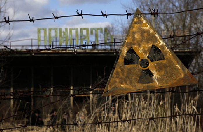 Turismo oscuro, señal de radiactivo en Chernóbil, Pripiat