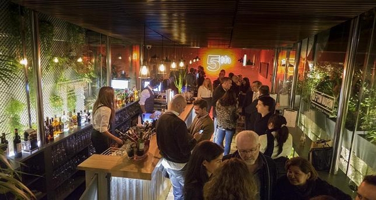 Vacaciones cenar en Madrid más caro