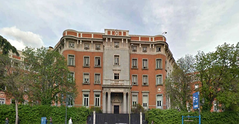 Un nuevo retraso dispara el coste del Ministerio de Asuntos Exteriores