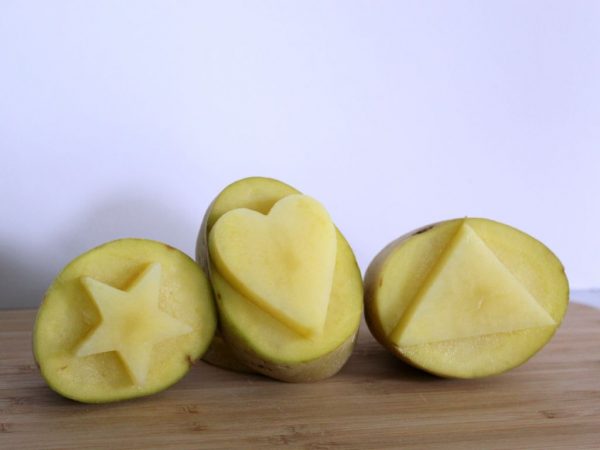 10 formas de envolver que harán que sea más valioso el papel que el regalo 7 Merca2.es Sello con patatas