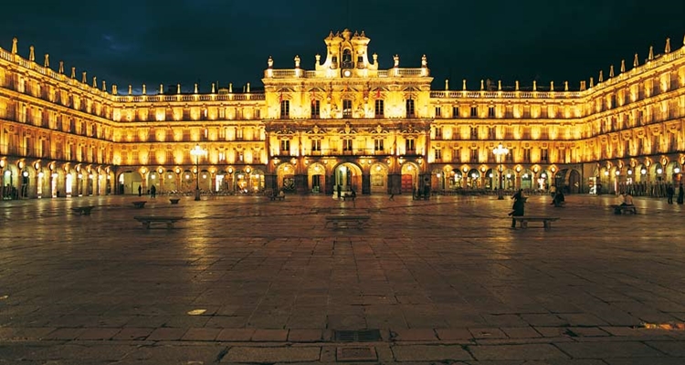 Vacaciones en Salamanca y Zaragoza, muy baratas