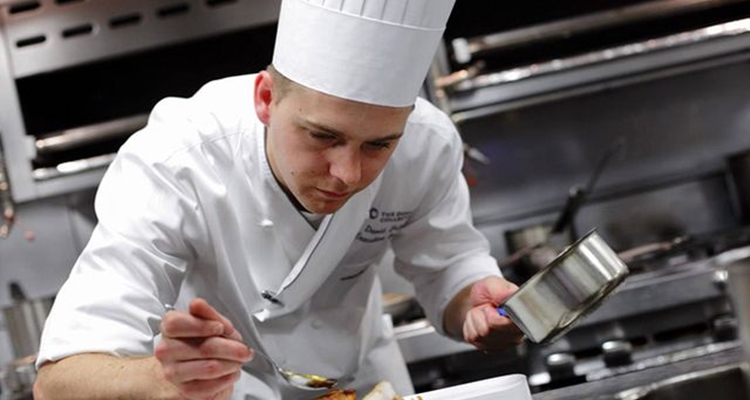 Aumento de interés por saber cuánto gana un chef