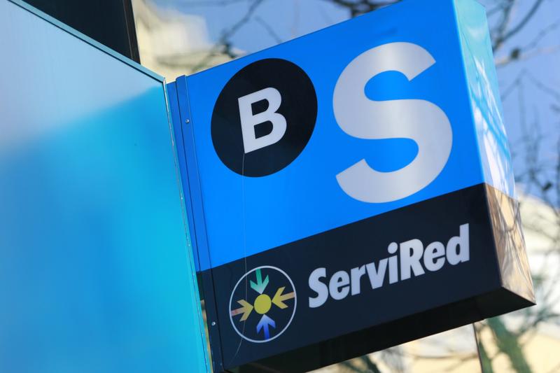 El Sabadell adelanta sus planes y acelera el cierre de oficinas