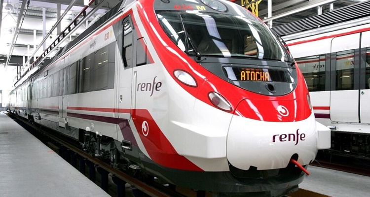La CNMC blinda a Renfe ante competidores que le ‘roben’ más del 2% de ingresos