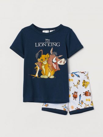 Primark, Asos, Pandora, Zara, H&M... estas son las colecciones que han sacado sobre El rey león 6 Merca2.es Camiseta de H&M