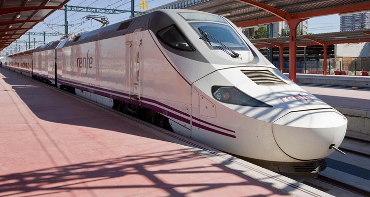 Renfe un servicio rapido y comodo