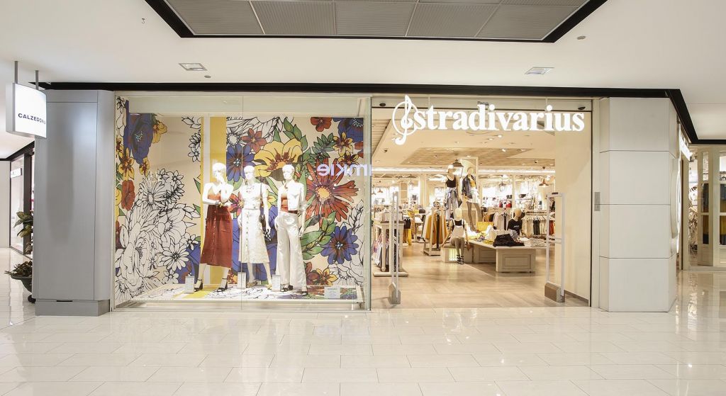 10 prendas de ropa fea que Stradivarius no retira de sus tiendas