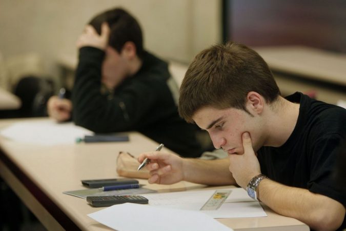 Estudiantes en su primer día de Vuelta al cole