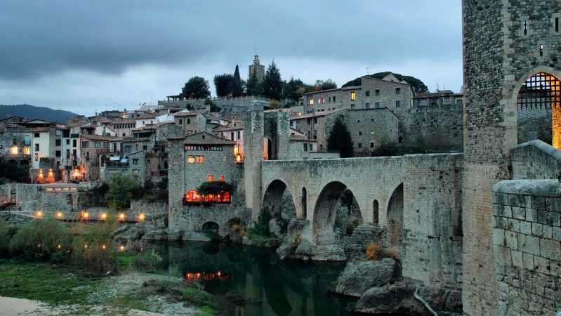 Pueblos medievales de España: Belasú