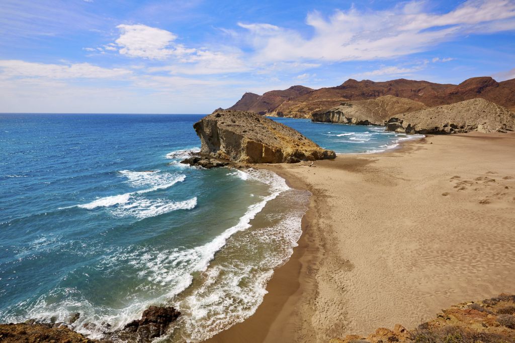 Calas de Cabo de Gata, pueblos de playa