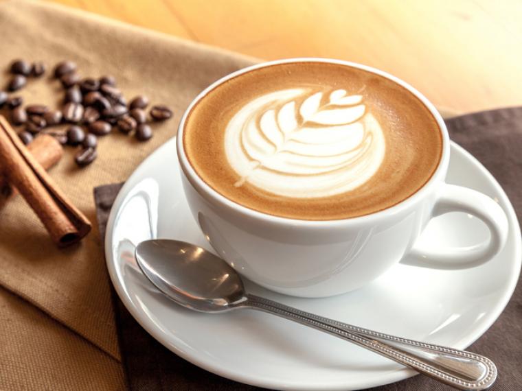 ¿Quieres convertirte en barista profesional? Así son los mejores cafés de Nespresso