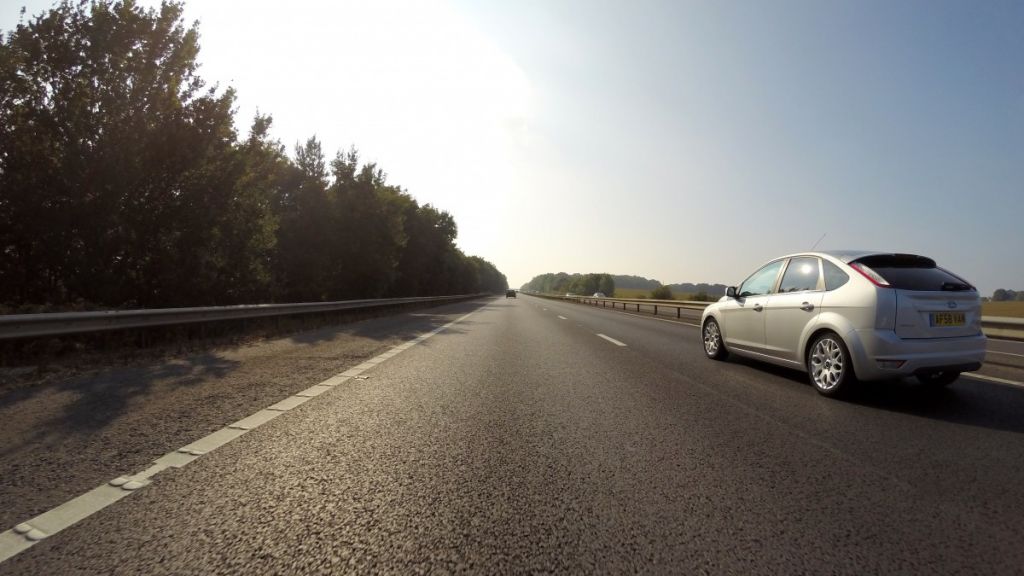 Así puedes viajar en coche y soportar el calor en verano